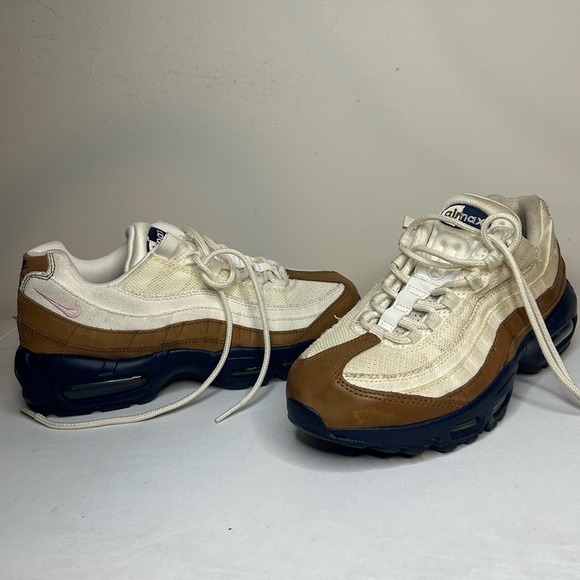 Brand new Nike Air Max 95 Premium ale Brown Tan Leather Navy for Men Us Size